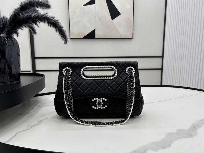 Chanel Handbags 600